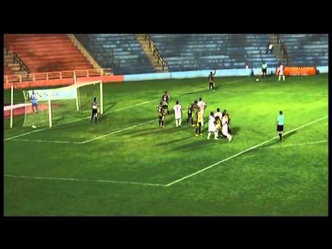 Melhores momentos do zagueiro Adriano.