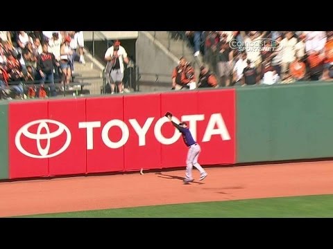 COL@SF: Crawford doubles on a fly ball to left