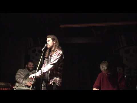 Rökkvi grillaður - 3ja ára afmæli Tilraunauppistandsins á Íslandi