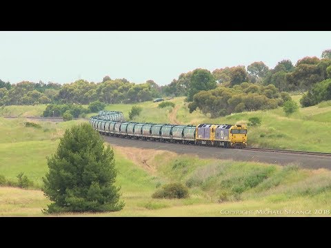 Pacific National Grain Train On Lovely Banks (24/11/2017) - PoathTV Australian Railways