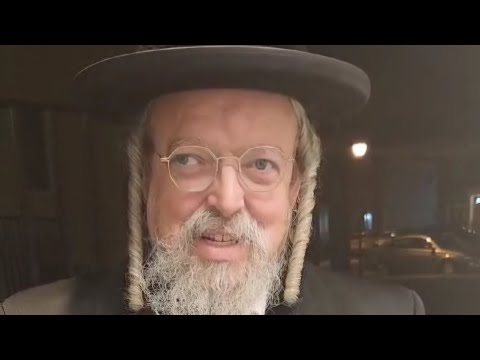 פארקאש בעקעריי העלפט ארויס א איד פון טאַמפּאַ, פלאָרידע, וואָס האָט יעצט געעפנט א בעקעריי אין שטוב