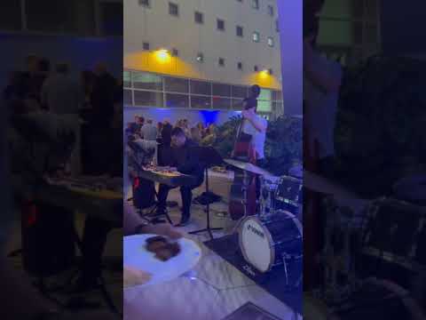 Promotional video thumbnail 3 for Alessandro Di Costanzo Jazz & Entertainment