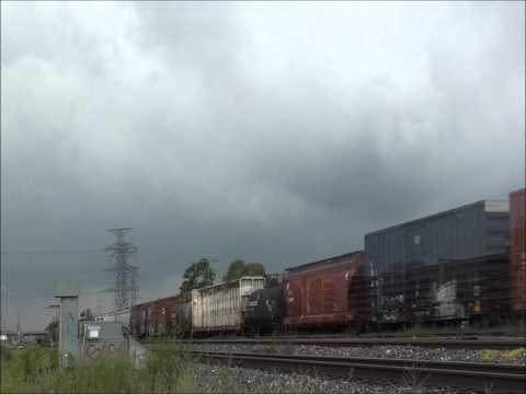 HD: CN Continuous Welded Rail Train, and Classic Power on CN 567