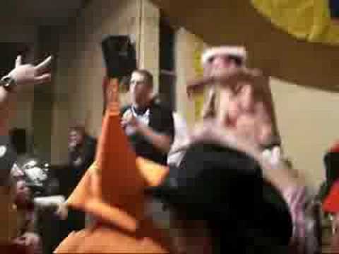 EES - LIVE at MATIKA 2008 with The Hunta & Van Dee