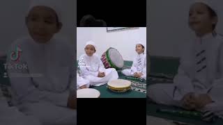 Download lagu habib muhammad hadi assegaf dari solo mp3