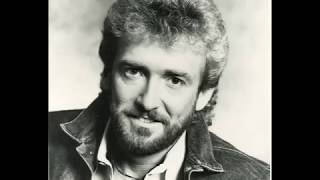 A Tribute to Keith Whitley