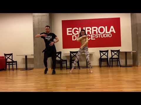 Marzena Suder Kamil Karliński collabo "Anaconda " Niki Minaj