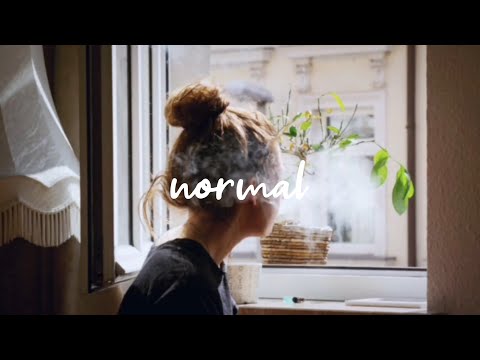 Sasha Sloan - Normal [Karaoke/Instrumental]
