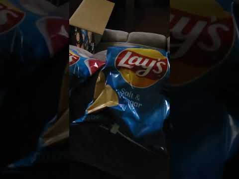 My box of variety chips lied to me!!! Frito-Lay has some explaining to do!