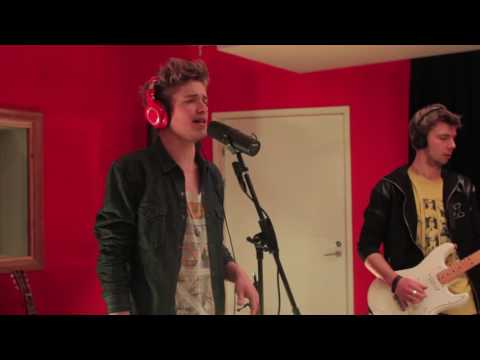 InstaGlamour - Easy Lover (cover) Studio live