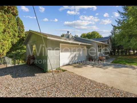 Charming Rental Home on Ben Burr Blvd – South Hill Living, Close to Everything property video