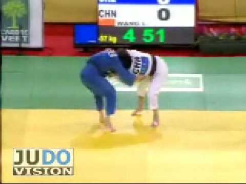 JUDO 2009 Tournois de Paris: Ioulietta Boukouvala (GRE) - Wang Lijing (CHN)