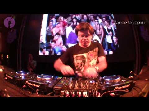 Fred Baker - Total Blackout [played by Paul Oakenfold]