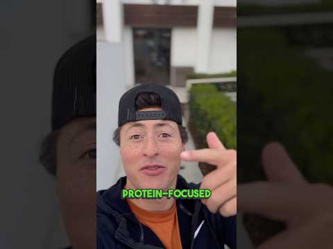 My favorite high-protein, food order from Starbucks! 230 calories with 17 g of protein #starbucks