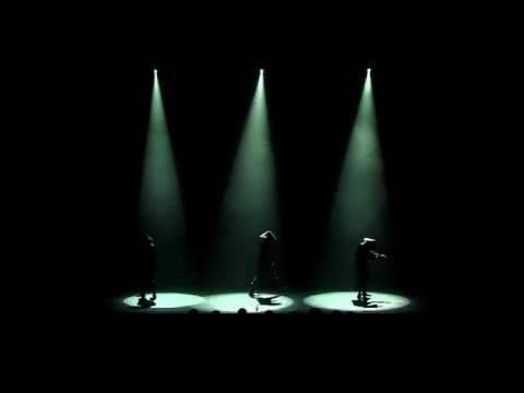 Dancing Strawhats  Tokyo night