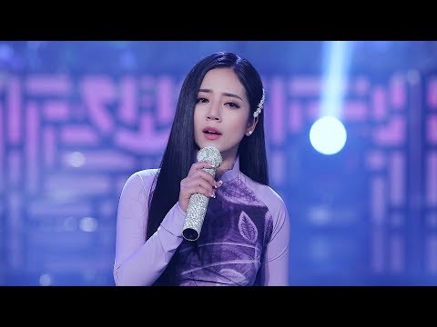 Thể hiện bởi Hoàng Hải