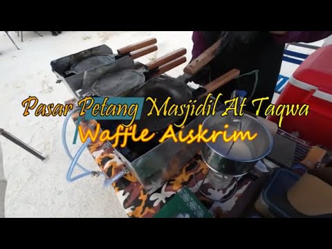 Waffle Ice Cream, Pasar Petang Masjidil At Taqwa Kampung Padang Tembak,  Teluk Intan