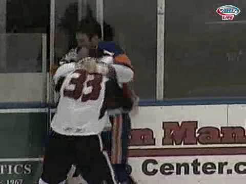 Trevor Gillies vs Jeremy Yablonski