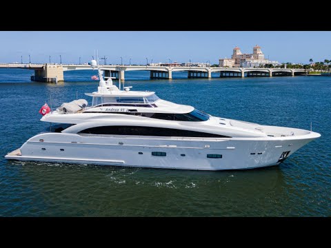 Inside a $5 Million Luxury Superyacht | Horizon Raised Pilothouse 110