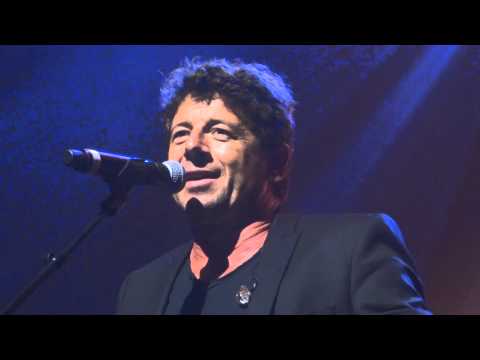 Patrick Bruel - Au café des délices (live Olympia Paris 17/09/2015 - Leurs voix pour l'espoir)