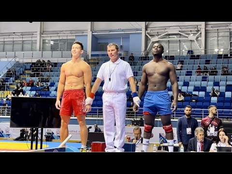 Студенческий мас-рестлинг: Николай Ушаков VS Закариаш Мариу Галинья Шиока. 80 кг
