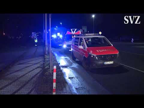 Seehafen Rostock: Alkoholfahrt endet in Firmengebäude von „Rostock Port“