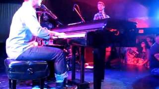 John Legend &amp; The Roots - Love the Way It Should Be - LIVE at Troubadour