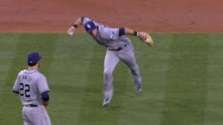 SD@LAD: Spangenberg charges, barehands soft liner