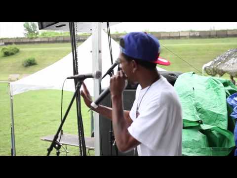 YOUNG JINO PERFORMS "I LOVE" AT OAKALOOSA