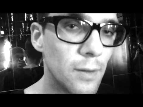 FLASHING DISCO SOUNDS II - UWE (RAVER)