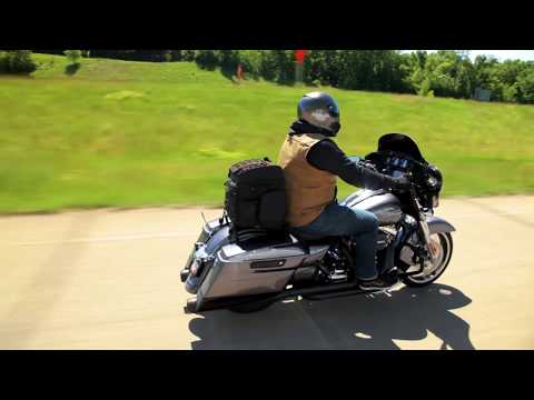 Kuryakyn Momentum Motorcycle Luggage