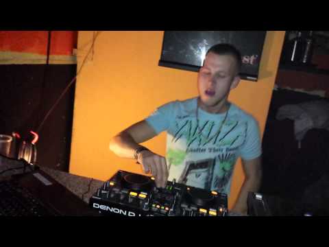 Kaaden @ Hakken in Mai/Rathausbunker Kiel