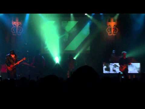 My Riot feat. Orion (Behemoth, Vesania) , Zbyszek Krzywański (Republika) - Biała Flaga 2010