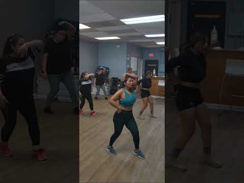Mueve tu Puty Puty LTJ Watatah Cardio #zumba #zumbafitness #baila