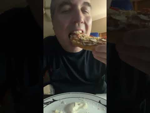 Red Baron French Bread Pizza and I’m sharing !