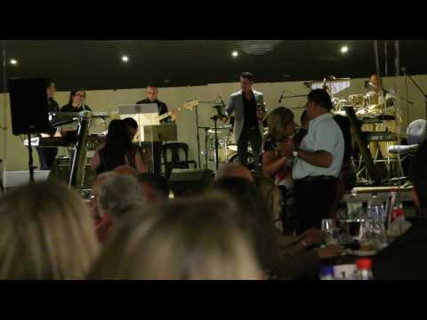 Raffy Adourian And Black Bird band      KOUZEM GET MI PAH