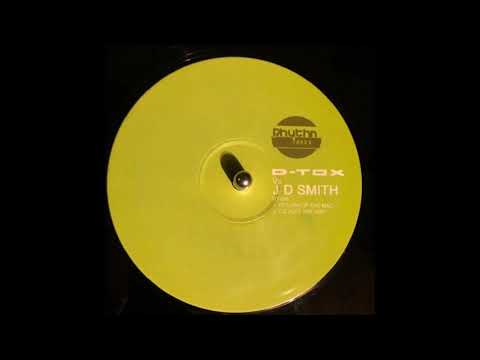 Rhythm Traxx 8   - D Tox Vs J D Smith  - Return Of The Mac