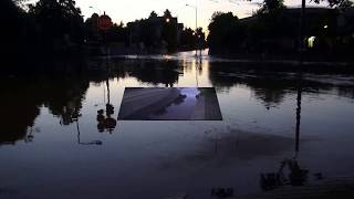preview picture of video 'Hochwasser Flut Wasserwerk Tolkewitz hat zu viel Wasser 06.06.2013'
