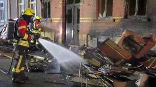 preview picture of video 'Arnstadt - Brandfall mit drei verletzten Personen'