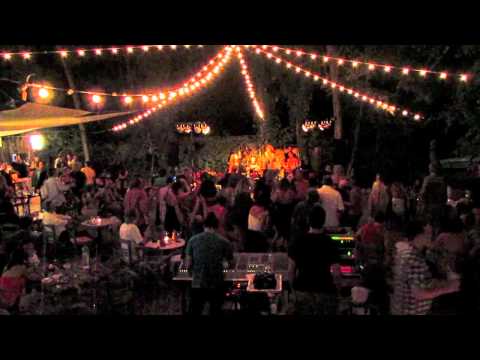 Sistah Jammaroots & The Oscillators feat. Stefanatty - Knowledge - Mad about you - live @ Corfu