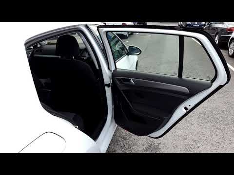 151C2912 - 2015 Volkswagen Golf 1.2TSI 85BHP 5DR TRENDLINE 15,995