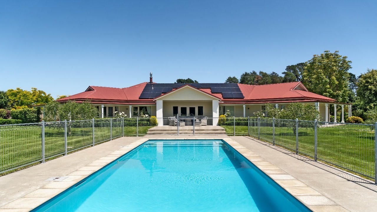 Stunning Family Oasis in Greytown!