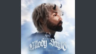 Kadr z teledysku Narcyz w klubie (Bonus Track) tekst piosenki Chivas