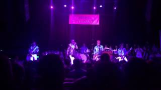 Me First And The Gimme Gimmes &quot;All My Loving&quot; Live