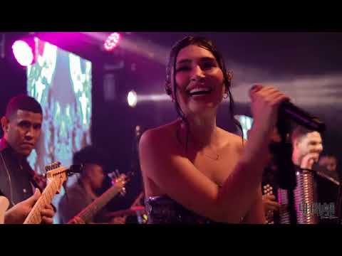 Cambia por favor, Laura Hamburger & Sebastian Sepulveda