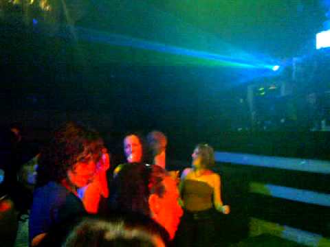 עכשיו טוב גלעד שגב בליין ישראלי בהאנגר 17