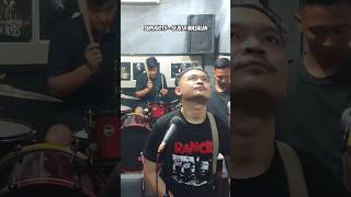 Download lagu Superiots - Sejuta Masalah (Cover) Struck out inside mp3 Download lagu Superiots - Sejuta Masalah (Cover) Struck out inside mp3
