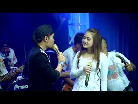 Almera Sabrina Feat Arya Satria - Jamu Pegel Mlarat | Dangdut (Official Music Video)