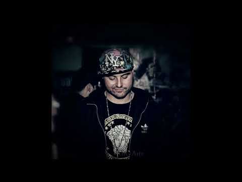 Hamann Feat  TodOr & Reni -  Down For Me