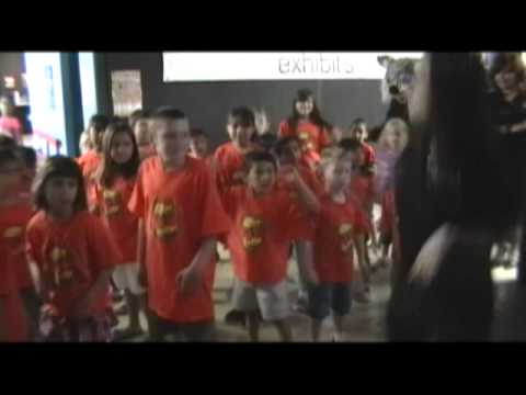 Learning the 'Sid Shuffle' at Lynx Exhibits